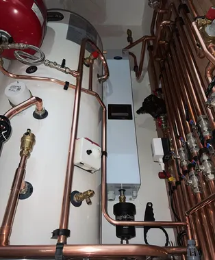 Southern Highlands Hot Water Cylinder Upgrade photo 3