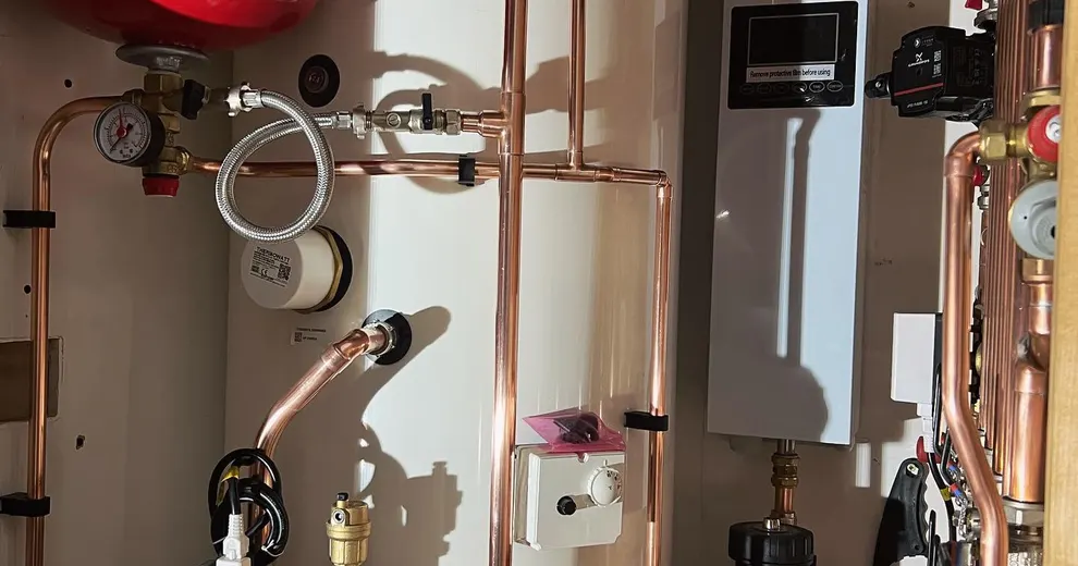 Southern Highlands Hot Water Cylinder Upgrade, Southern Highlands, NV