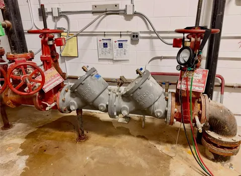 Licensed plumber completing backflow testing & prevention in Las Vegas