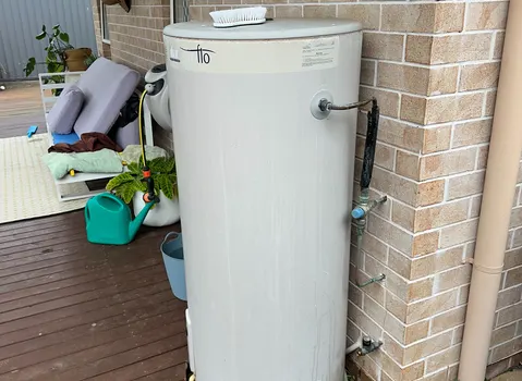 Water Heater Repair & Replacement work in a Las Vegas property